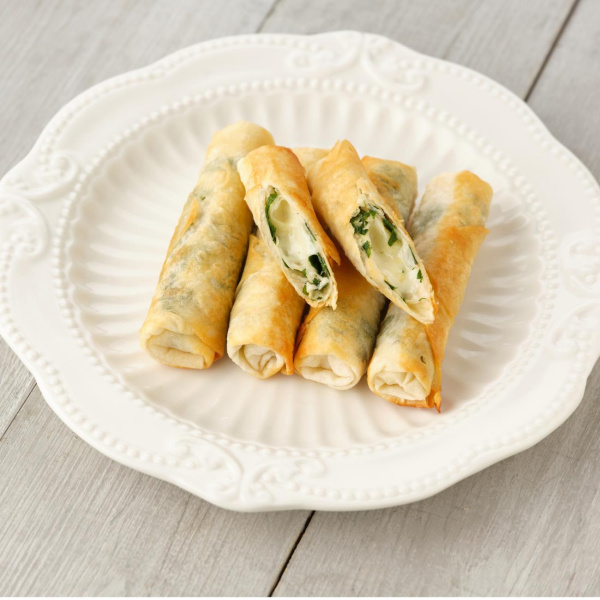 Family plate лаваш с моцареллой и зеленью 10 шт, 210 гр